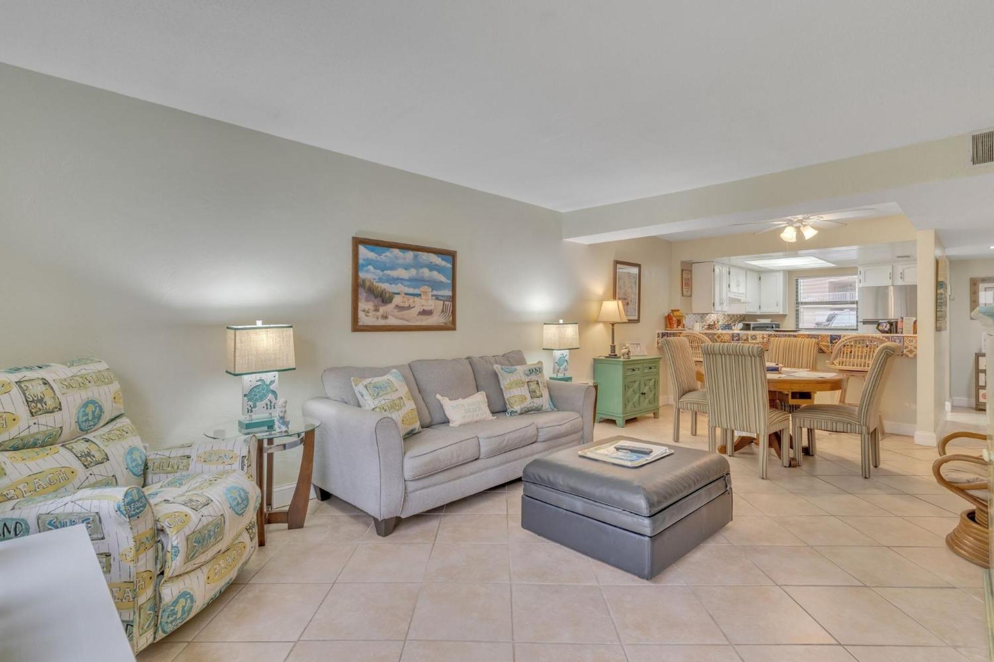Cute 1Br Condo Directly On Beach Condo New Smyrna Beach Kültér fotó