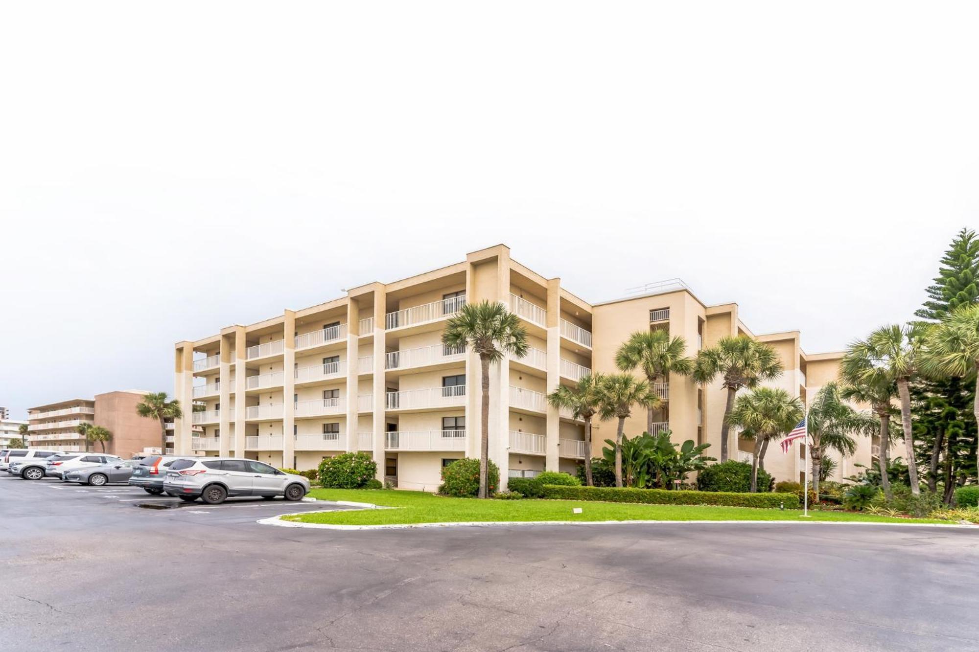 Cute 1Br Condo Directly On Beach Condo New Smyrna Beach Kültér fotó